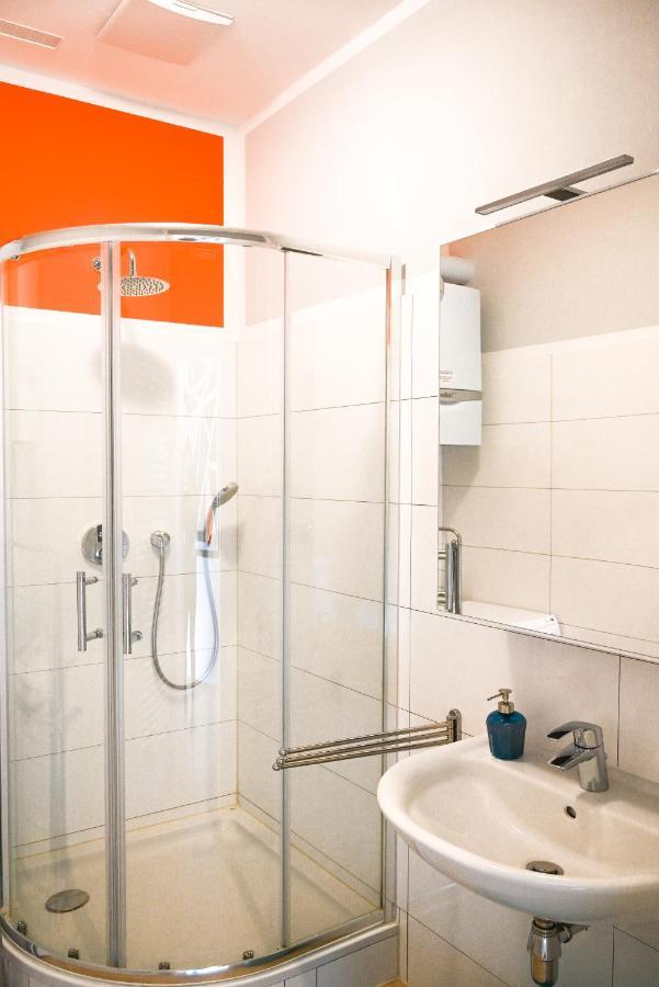 Bright Apartment Naschmarkt Vienna Luaran gambar